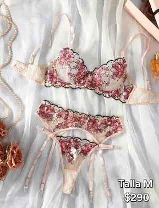 Lingerie Beige con rosa Talla M