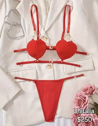 Conjunto corazones rojo unitalla 
