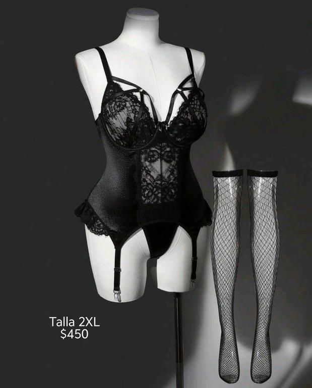 Baby doll negro con medias de red talla 2XL