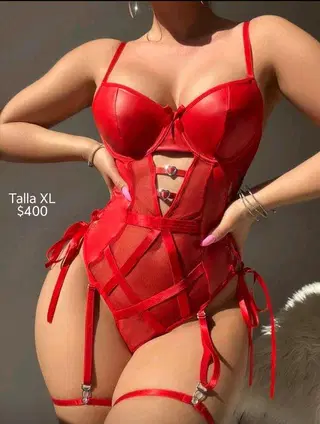 Body rojo con liguero talla XL