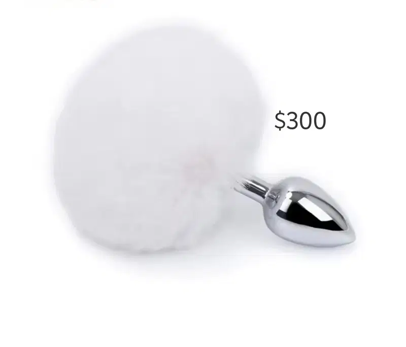 Plug con cola color blanco