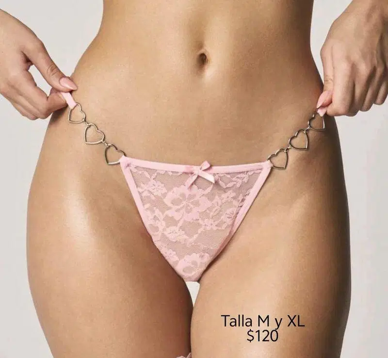 tanga con cadena de corazones talla XL