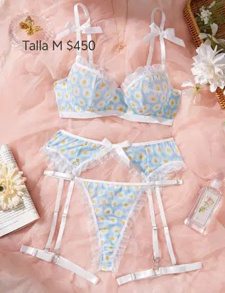LIguero color celeste con flores blancas talla M
