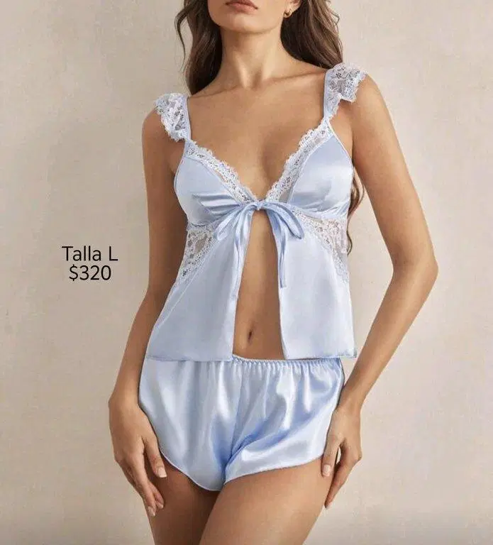 Pijama de shorts color azul talla L